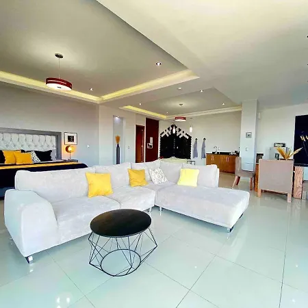Suites La Gloria Alojamiento Independiente Tepatitlán de Morelos Exterior photo