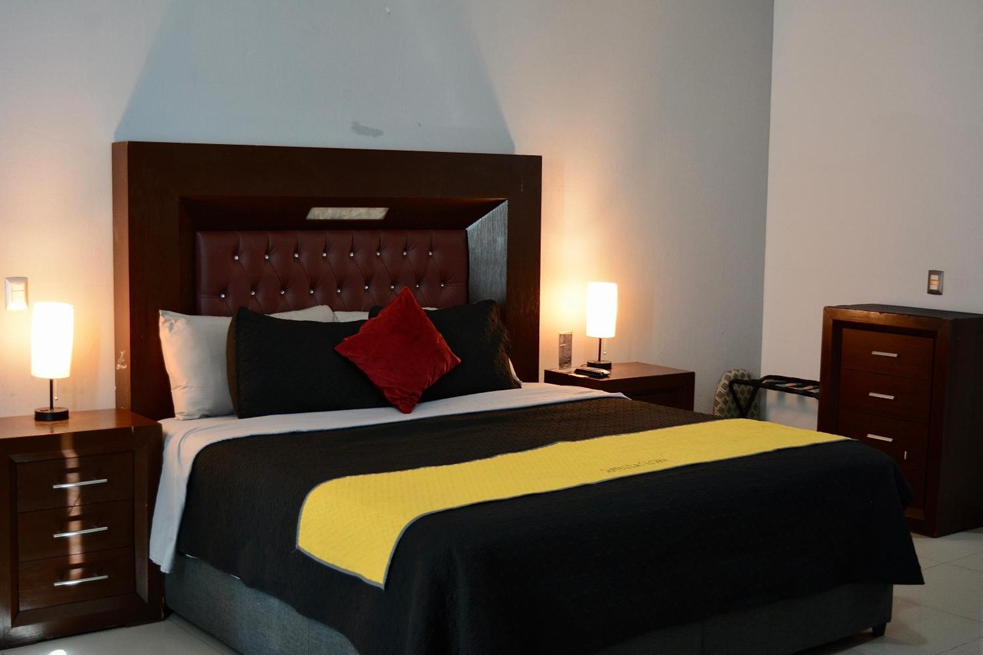 La Gloria Independiente 4* Tepatitlan de Morelos